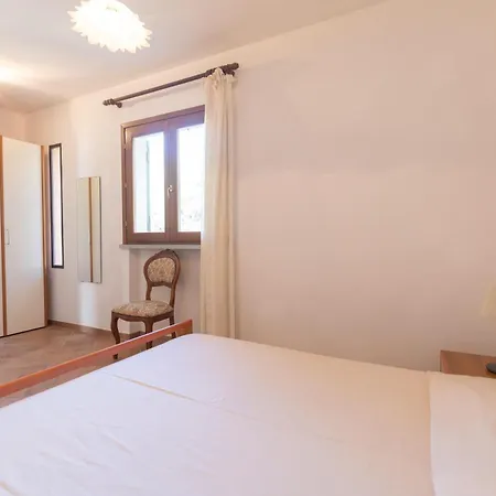 Holiday home Mandorlo E Melograno By Helloelba La Guardia