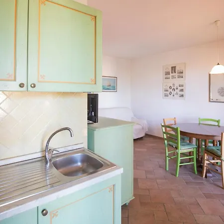 Holiday home Mandorlo E Melograno By Helloelba La Guardia