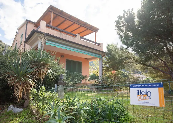 בית נופש Mandorlo E Melograno - Helloelba *