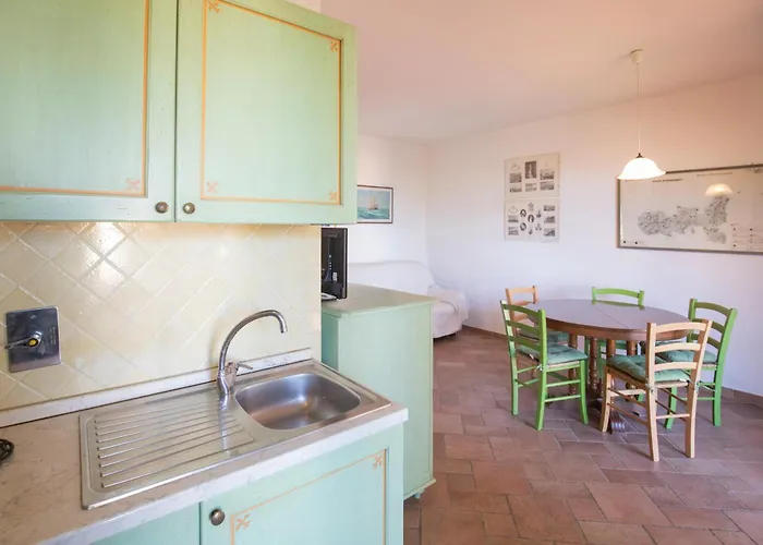 בית נופש Mandorlo E Melograno - Helloelba La Guardia